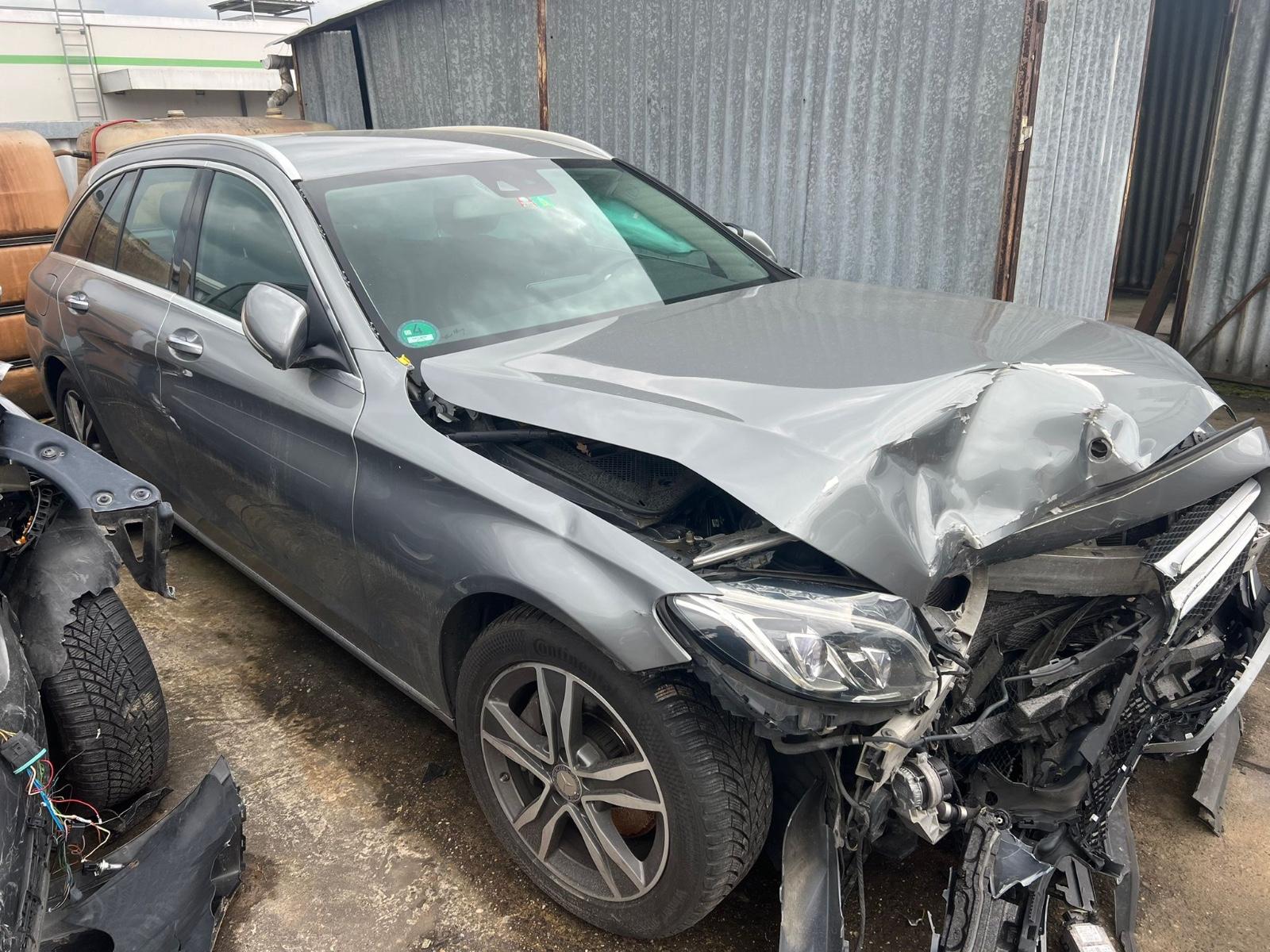 Mercedes-Benz C 250 T-Modell BlueTec/360°/Navi/Temp./2.hd.