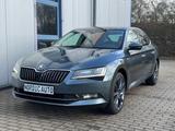 Skoda Superb 1.8 TSI Style+AHK+LENKRADHZG+CAM+MEMORY+A - Skoda Superb: Limousine