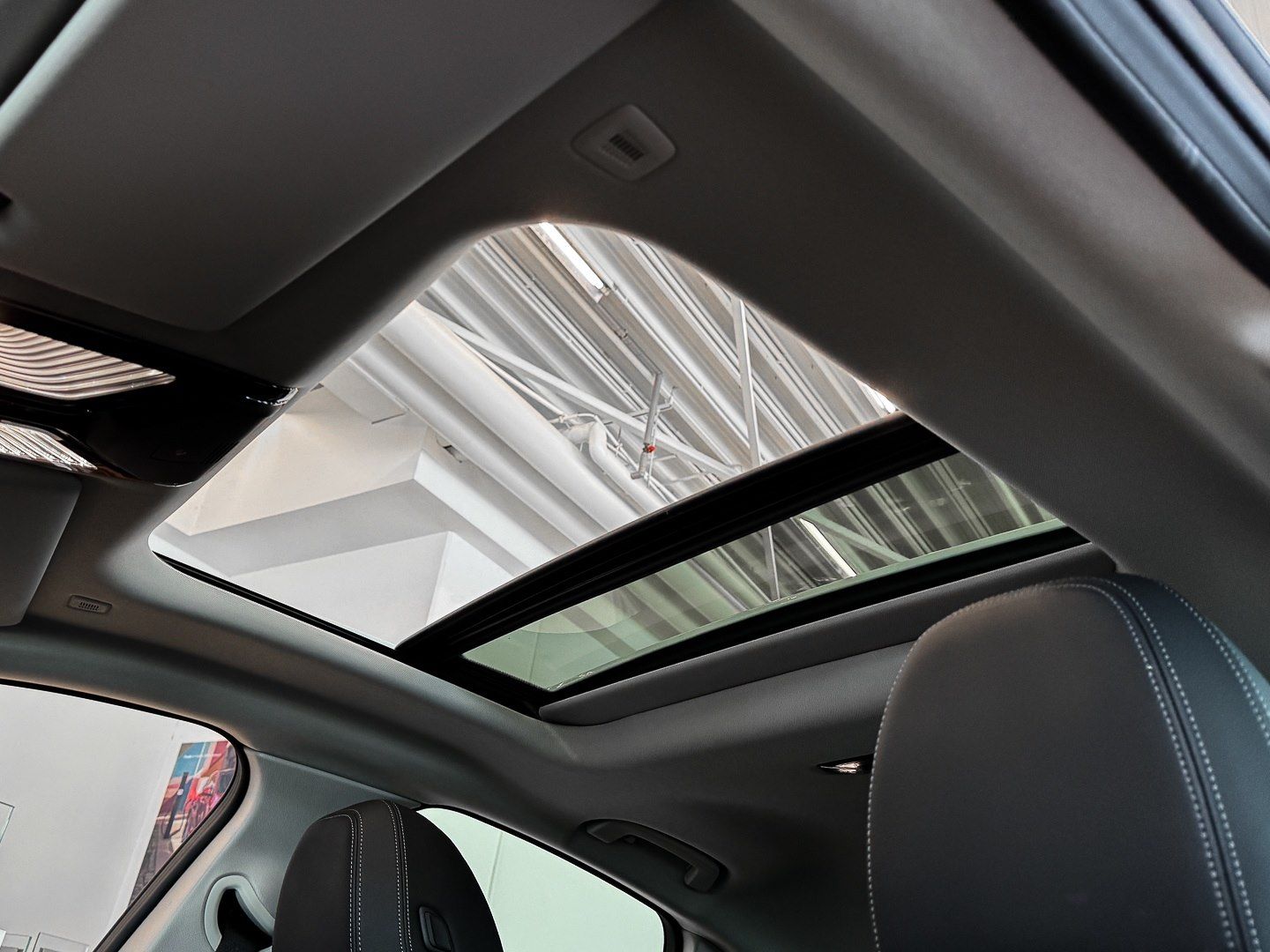 BMW i4 - Bild 15