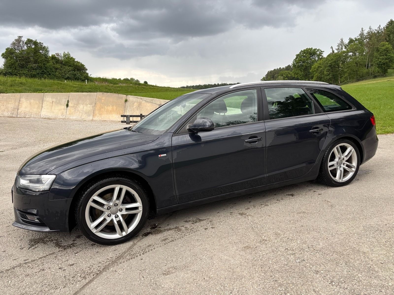 AUDI Audi A4 quattro 2.0 TDI Avant