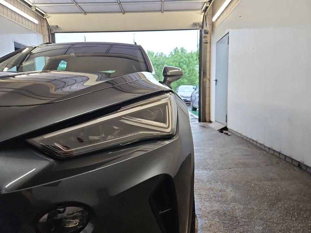 Cupra Formentor 1,4 VZ eHybrid Automatik AHK
