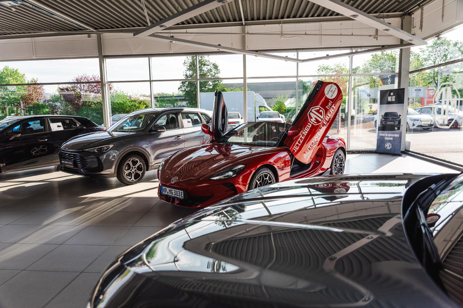 showroom-image-main