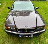BMW 730 Oldtimer mit H-Nummer - BMW 730 mit Benzin-Antrieb