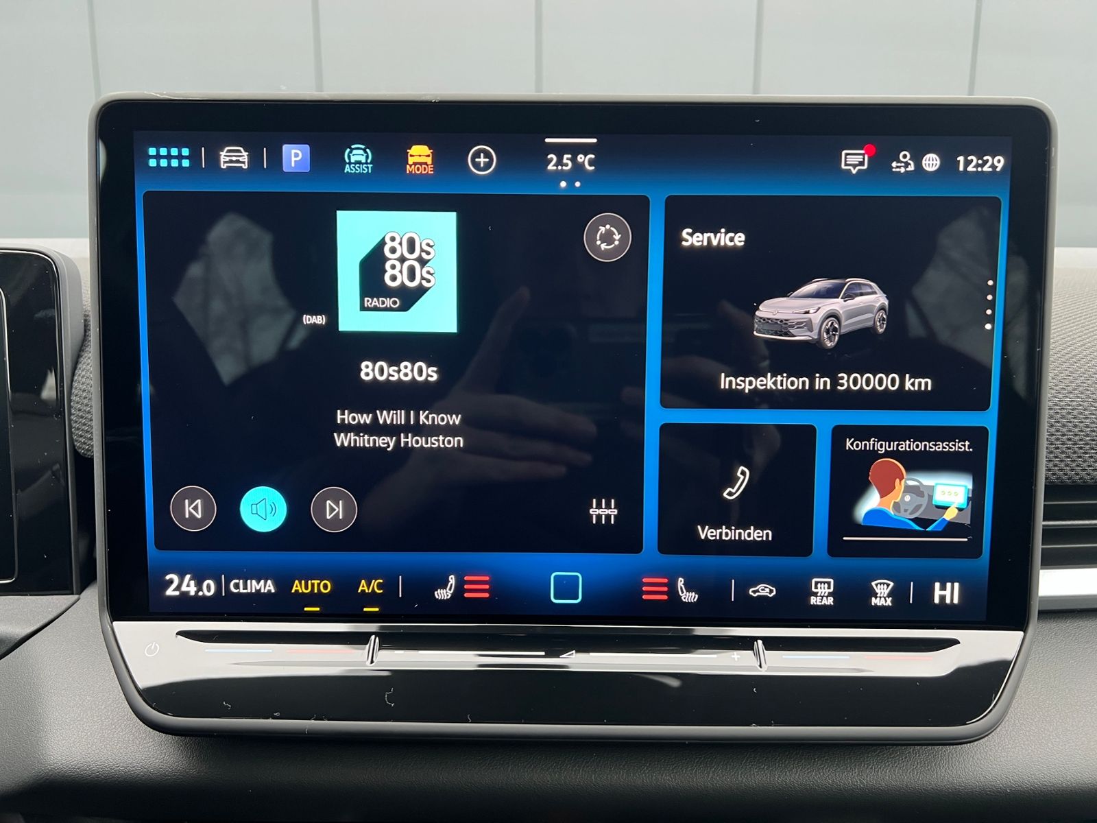 Fahrzeugabbildung Volkswagen T-Roc R-Line 1.5 eTSI DSG *Neues Modell, AHK, Bl