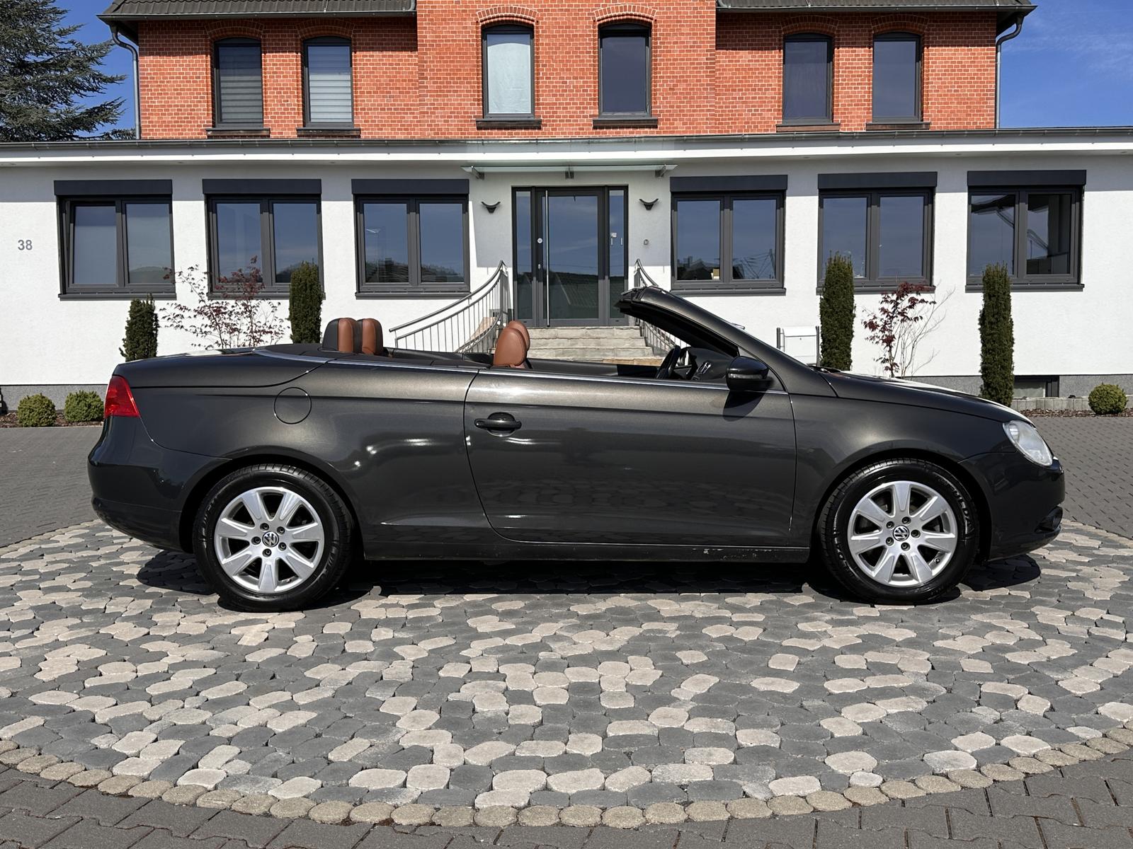 Volkswagen Eos 1.4 XENON LEDER SHZ TEMP KLIMA-AUT KETTE-NEU