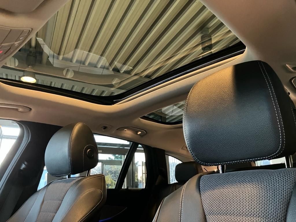 Fahrzeugabbildung Mercedes-Benz E 220 d T-Modell Pano STH Navi ACC PDC SHZ LED