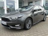 Ford Focus ST-Line Apple Carplay Bi-Xenon PDC Sitzhei - Ford Gebrauchtwagen in München
