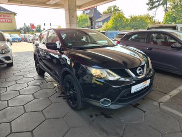 Nissan Qashqai - 2