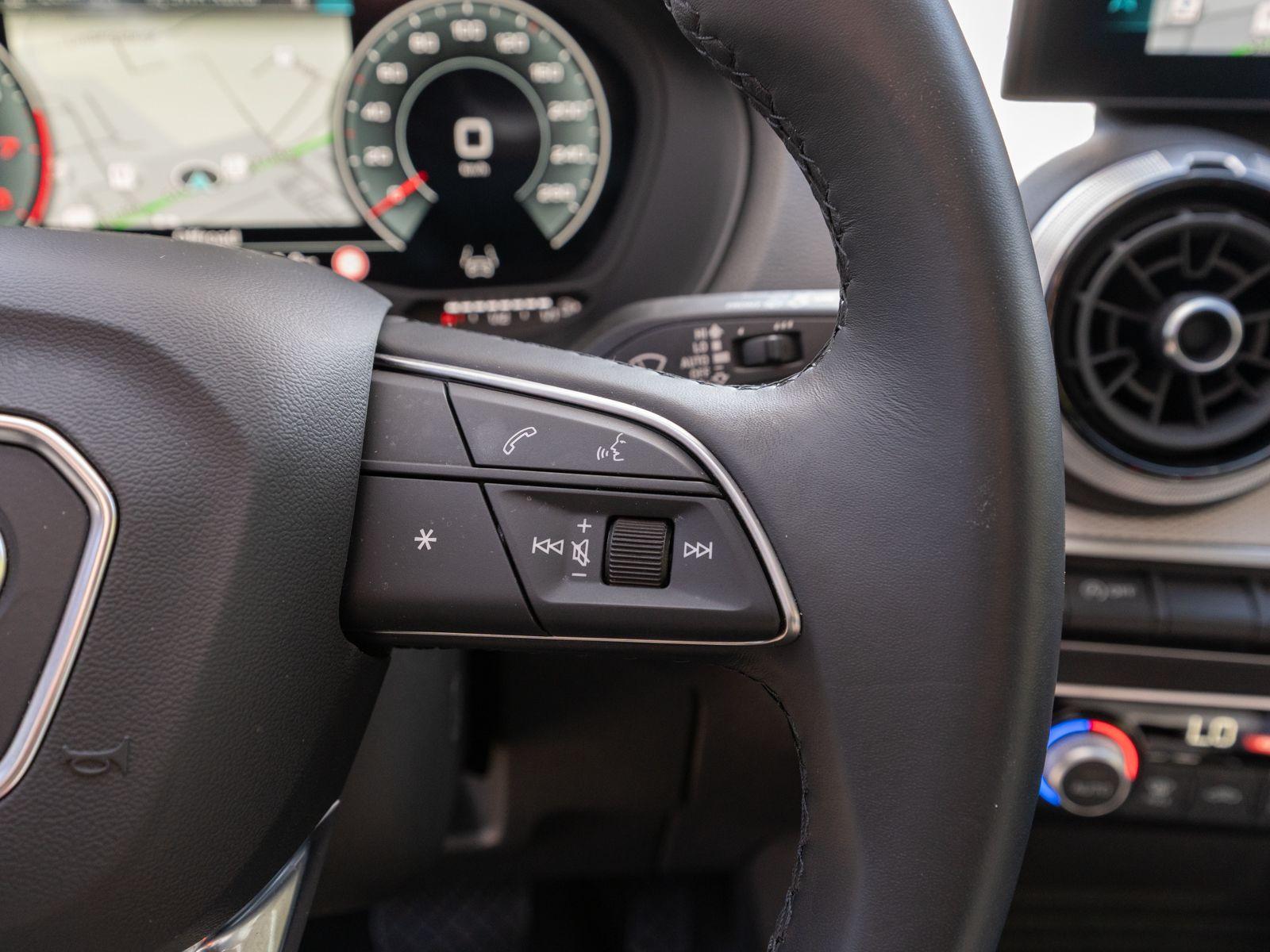 Audi Q2 advanced 35TFSI Stroni NAVI LED RFK ACC LEDER, миниатюра 17