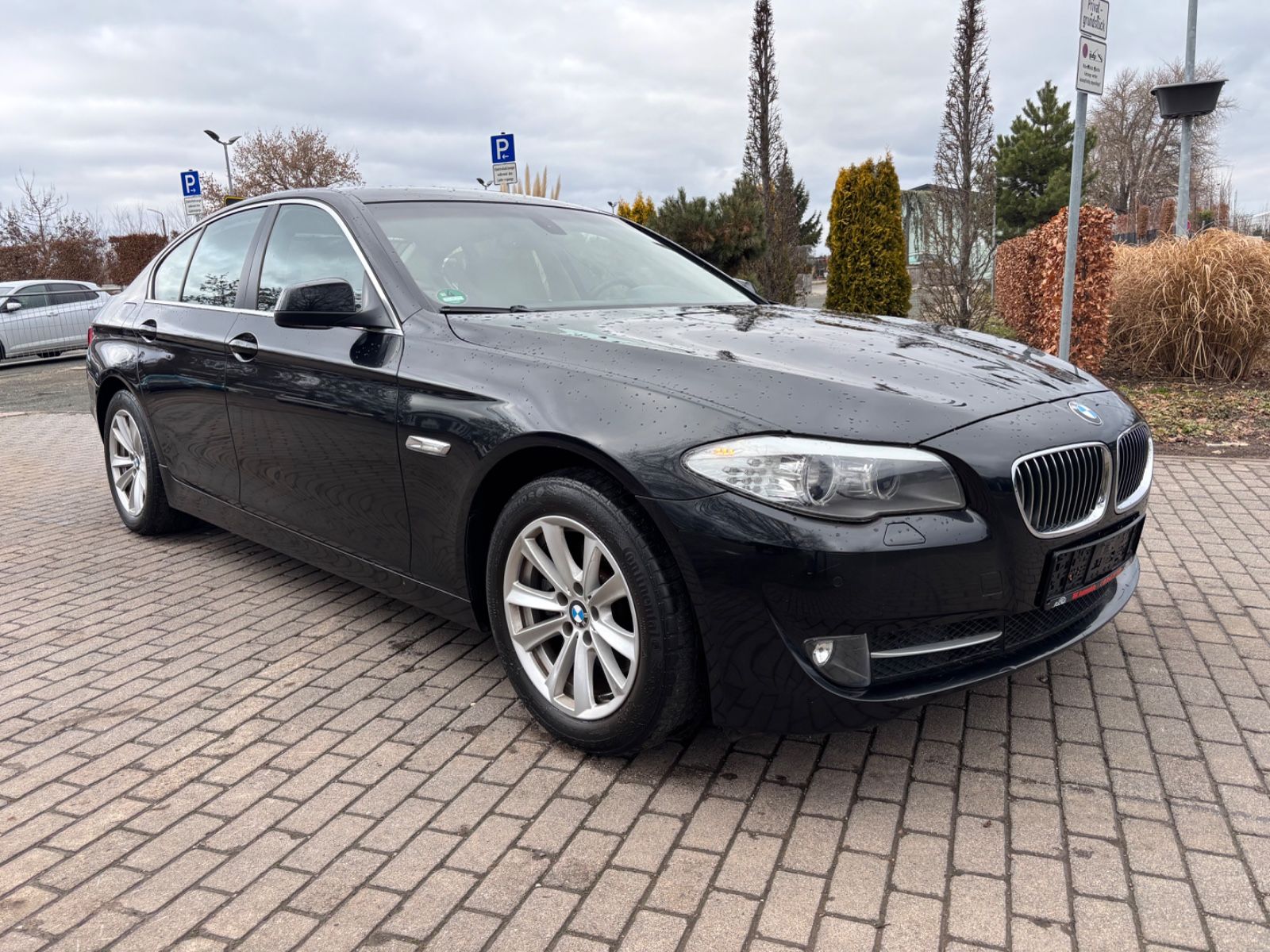 BMW 520 - 1