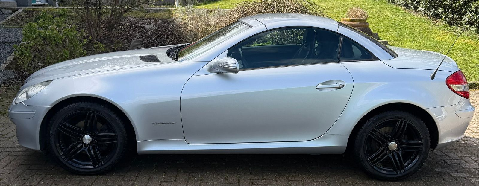 Fahrzeugabbildung Mercedes-Benz SLK 200 SLK Roadster SLK 200 Kompressor