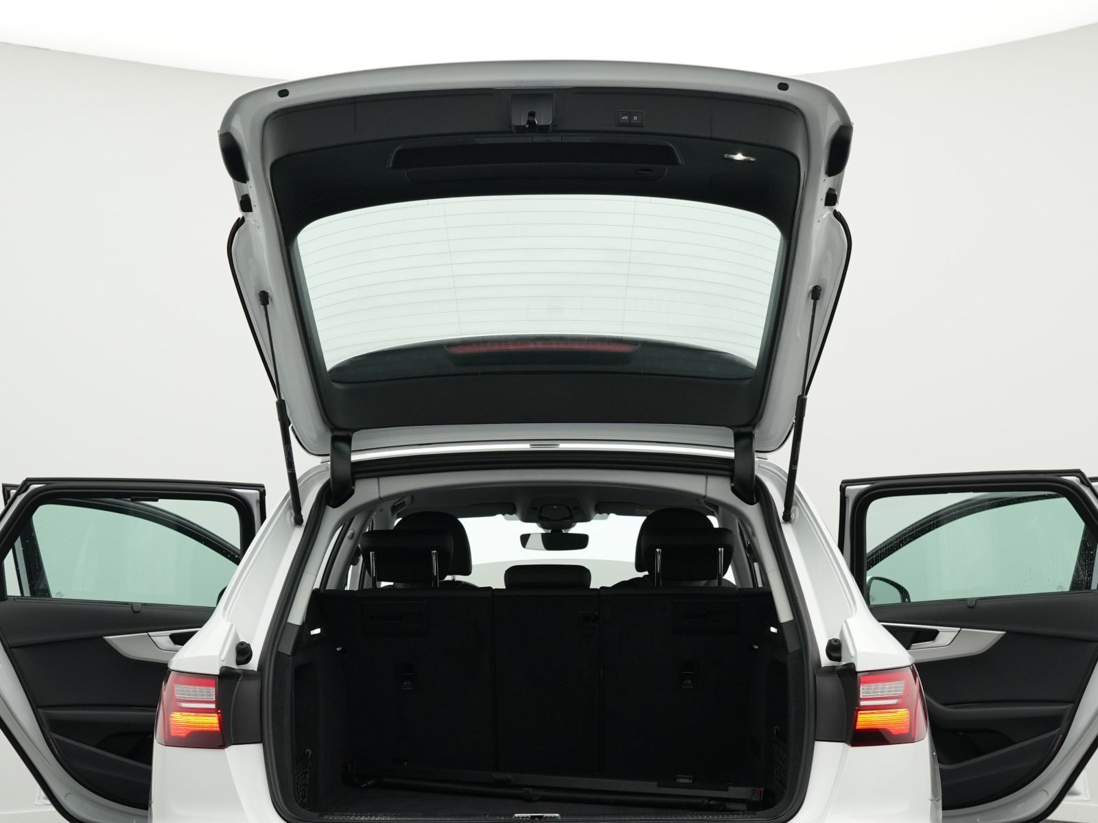 Audi A4 - Bild 16