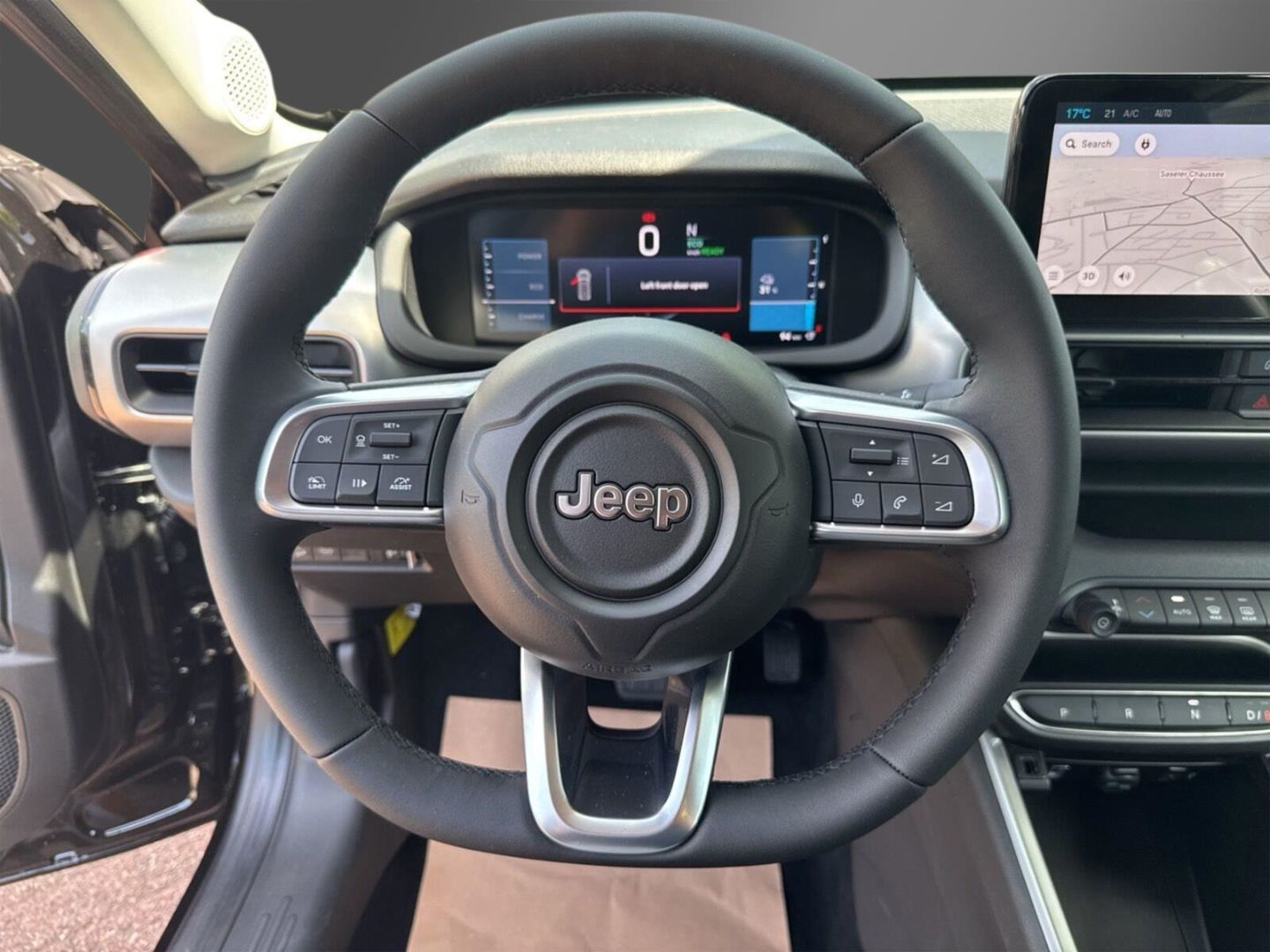 Fahrzeugabbildung Jeep Avenger Altitude Winterpaket Infotainment Paket