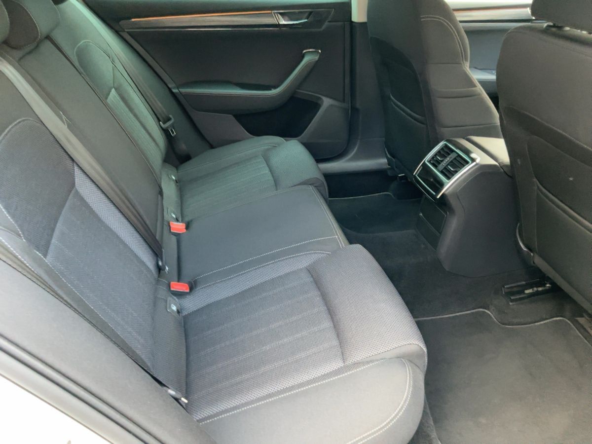 Skoda Superb - Bild 13