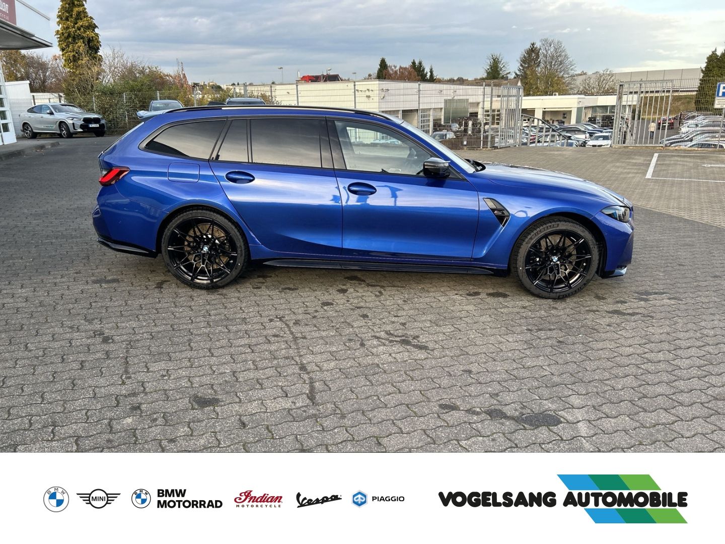 Fahrzeugabbildung BMW M3 Touring Competition M xDrive Park-Assistent
