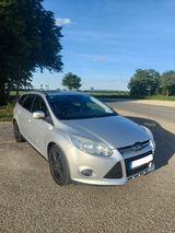Ford Focus 1,6TDCi Trend Turnier Diesel TÜV 10/2026 - Ford Focus aus 2011 mit Diesel-Antrieb