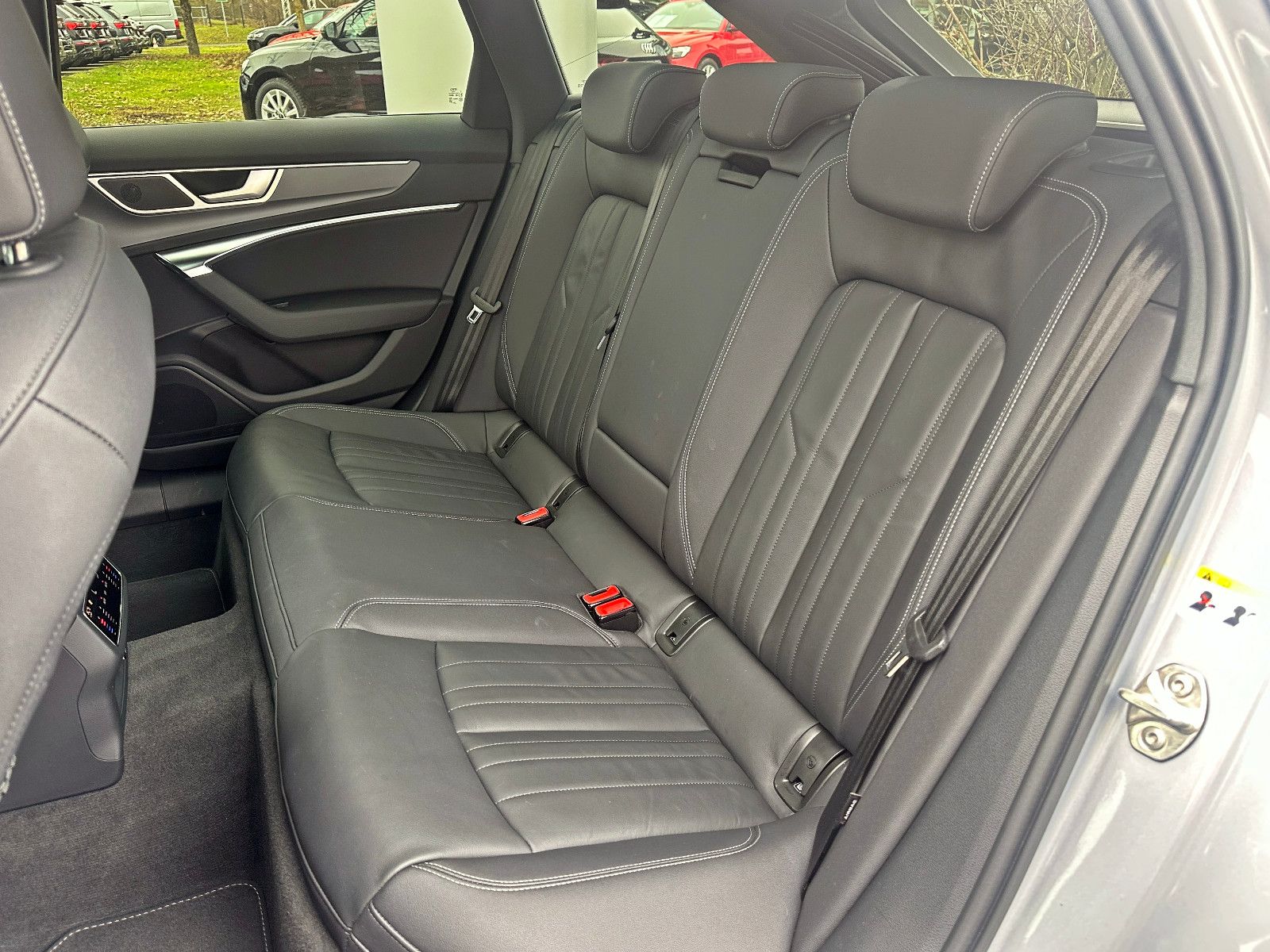 Audi A6 - Bild 24