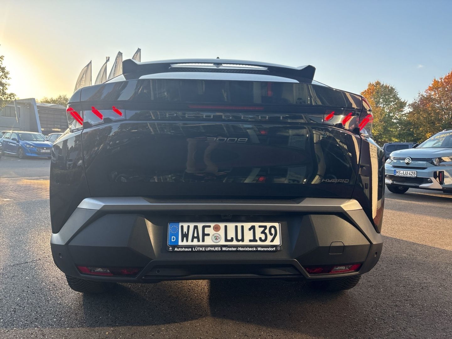 Fahrzeugabbildung Peugeot 3008 GT Hybrid 145 e-DSC6 Navi ACC El. Heckklapp