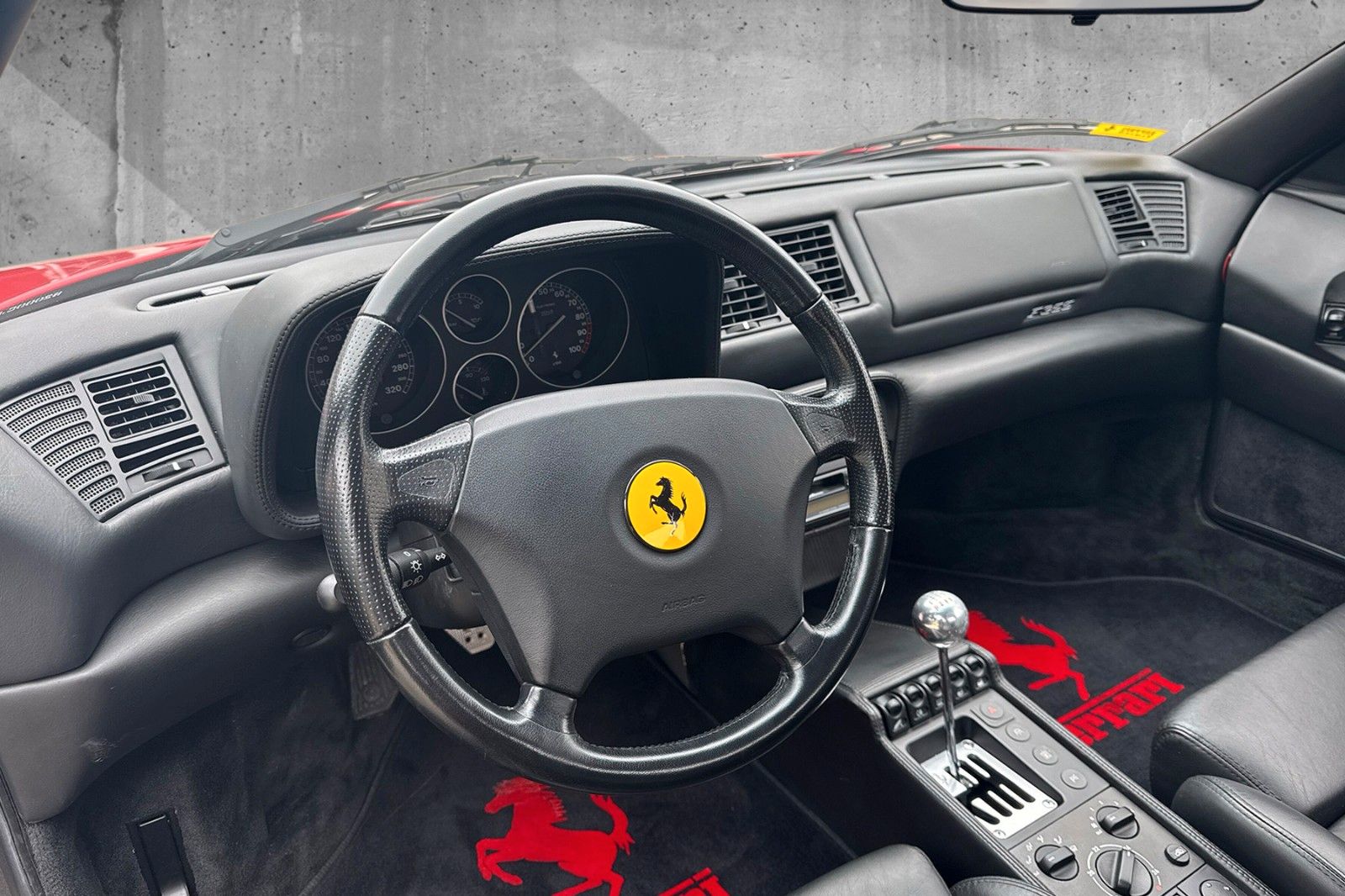 Fahrzeugabbildung Ferrari F355 GTS*Manual*Challenge Grill*Perfekt