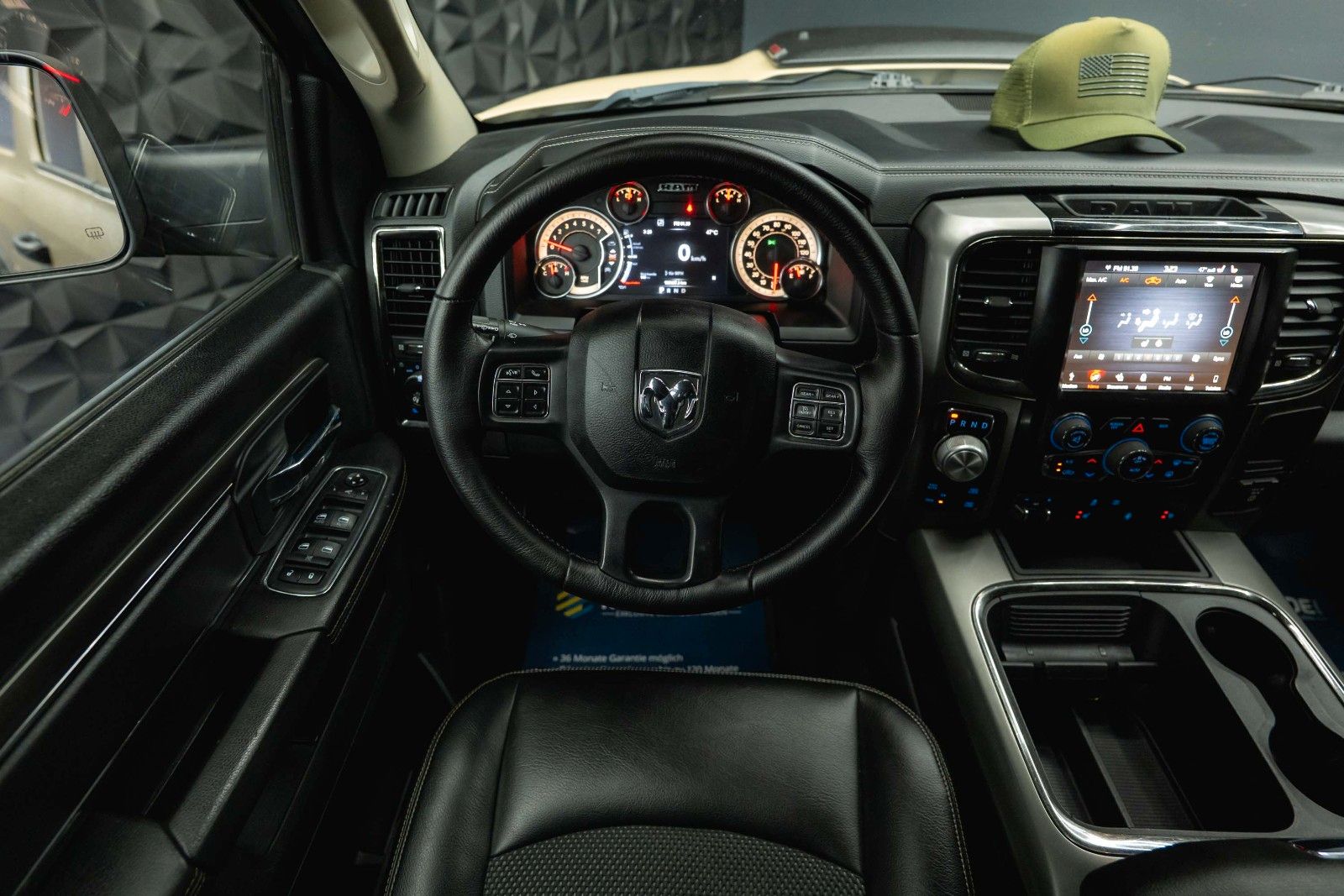 Fahrzeugabbildung Dodge RAM 5.7 V8 HEMI 4x4 RAPTOR LONGBED HARDTOP LED