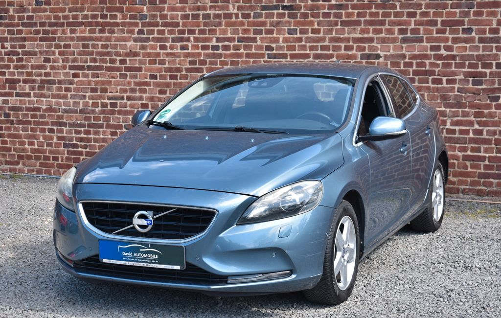 Angebot ansehen Volvo V40