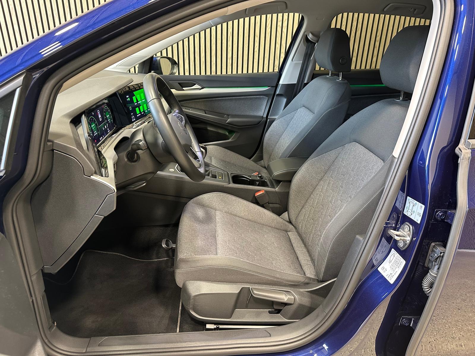 Volkswagen Golf 1.5 TSI Move LED Navi AHK ACC SHZ LHZ, миниатюра 5