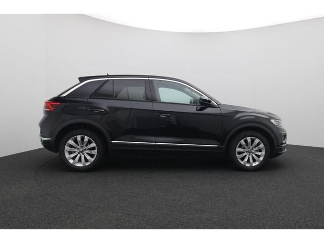 Fahrzeugabbildung Volkswagen T-Roc 1.5 Sport DSG ACC LED