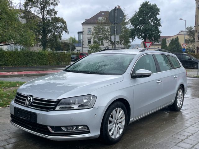 Volkswagen Passat 1.8 TSI Comfortline*Navi*PDC*Kamera*CH-FZ