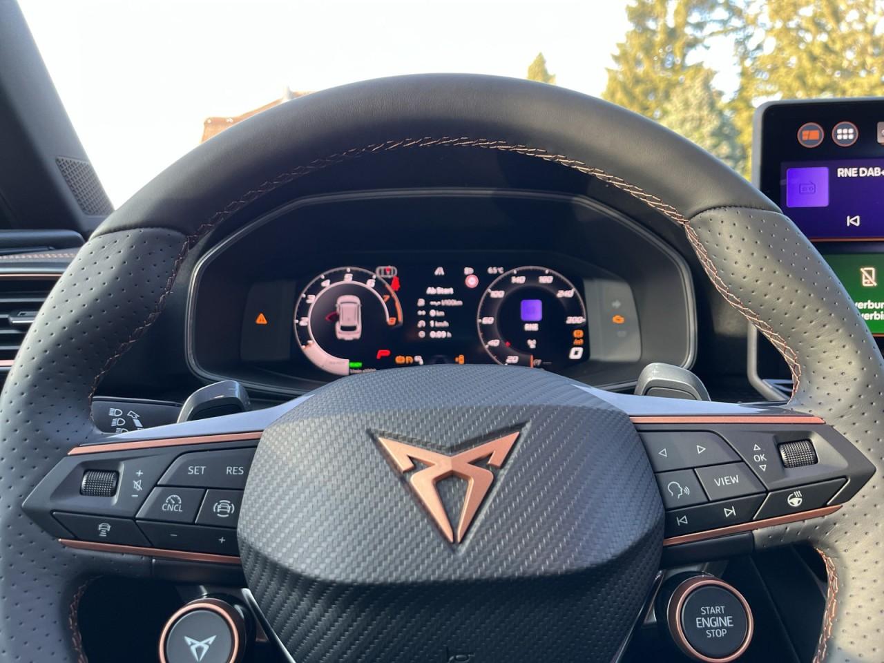 Cupra LEON ST DSG 1.5 eTSI+AHK+MATRIX+ACC+BusinessPlus