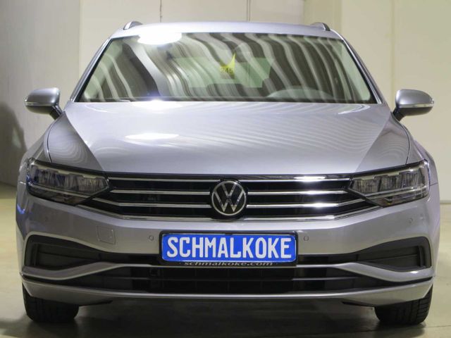 Volkswagen Passat Variant 2.0TDI SCR CONCEPTL AHK Navi LM16