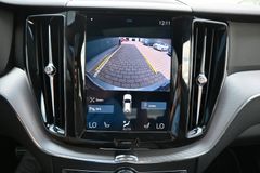 Fahrzeugabbildung Volvo XC60 B5 D AWD Autom R-Design*STDHZG*PANO*H&K*AHK