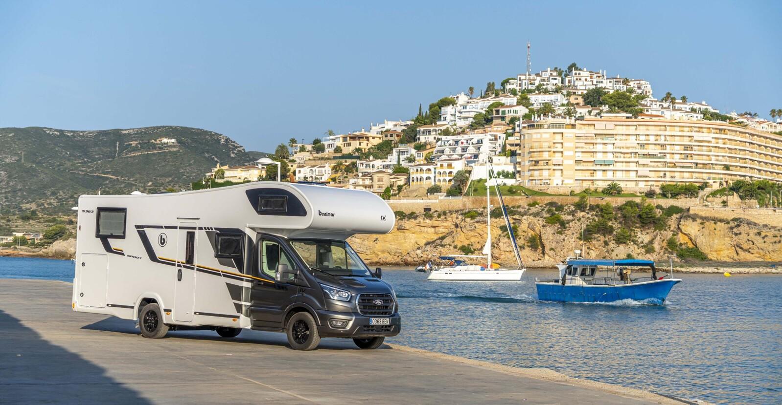 Benimar Sport S363 Familienfahrzeug, Längsbetten