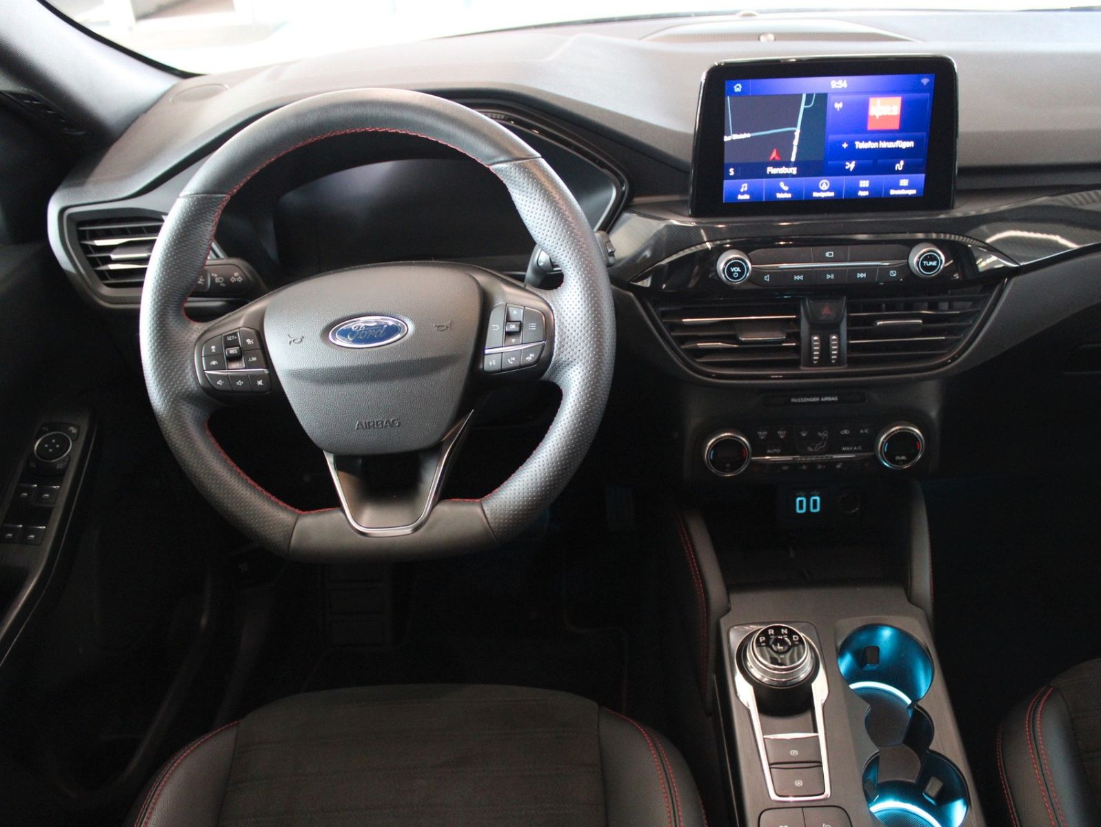 Fahrzeugabbildung Ford Kuga 2.5 PHEV ST-Line X Aut. AHK PANO ACC uvm.