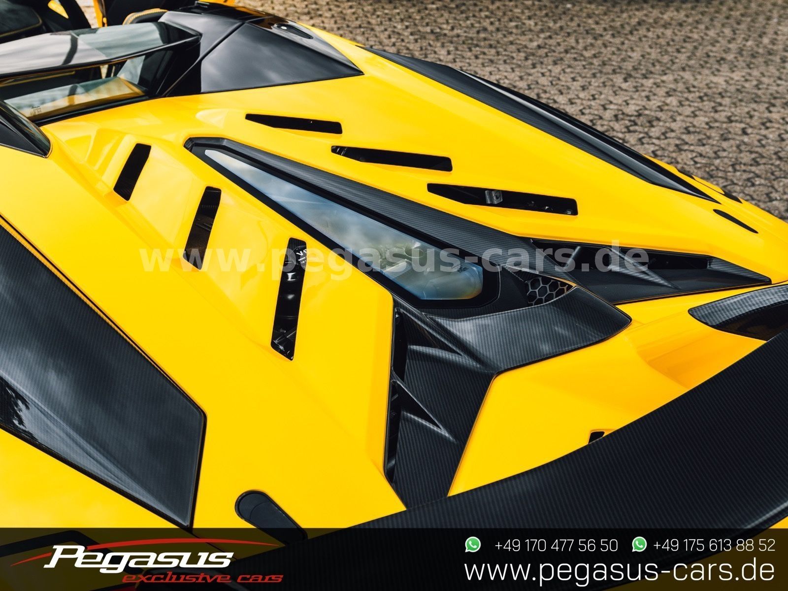 LAMBORGHINI Aventador - 15