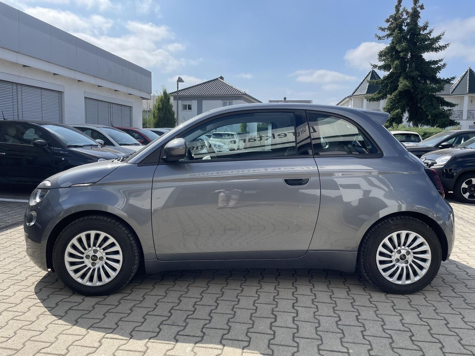 Fiat 500e Neuer 500 320km Reichweite imagem 3