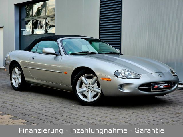 Jaguar XK8 Cabriolet + Steuerkette neu + kein Rost! TOP
