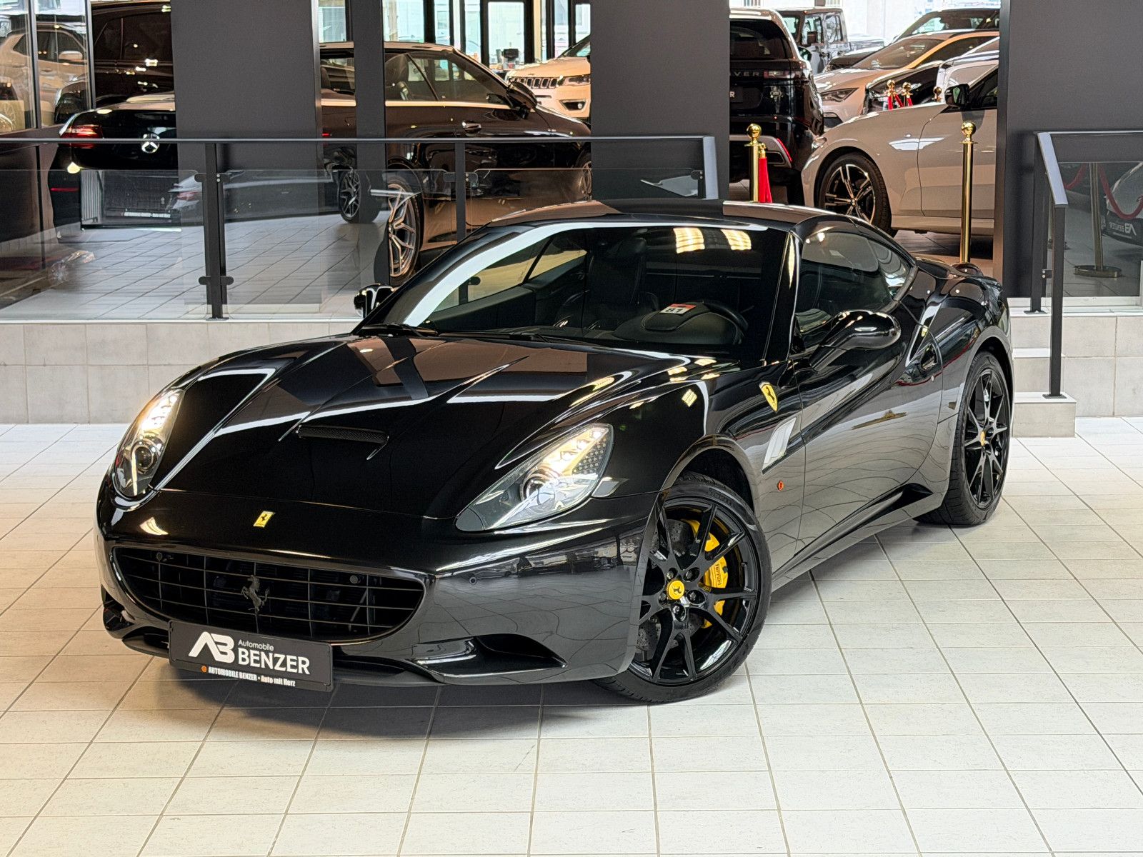 Fahrzeugabbildung Ferrari California 30 V8 /CARBON/KAM/LED-LENKRAD/TOP