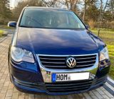 Volkswagen Touran 2.0  TSI Benzin & Gasanlage  - Volkswagen Touran mit CNG-Antrieb: Kleinbus, 2.0