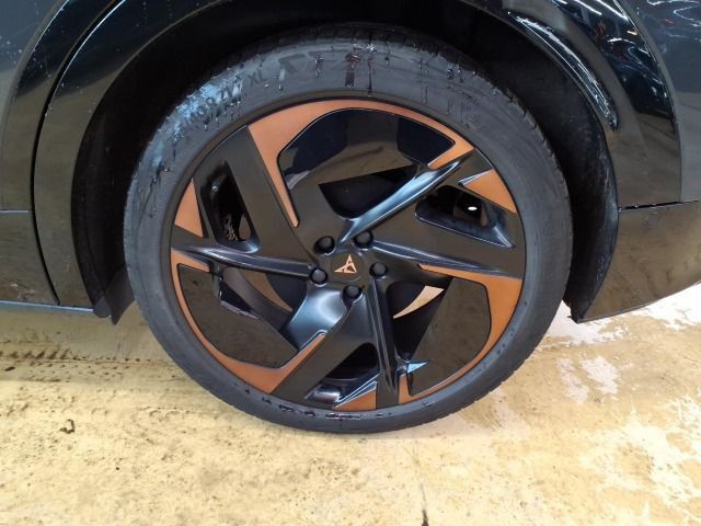 Cupra Tavascan - Bild 7