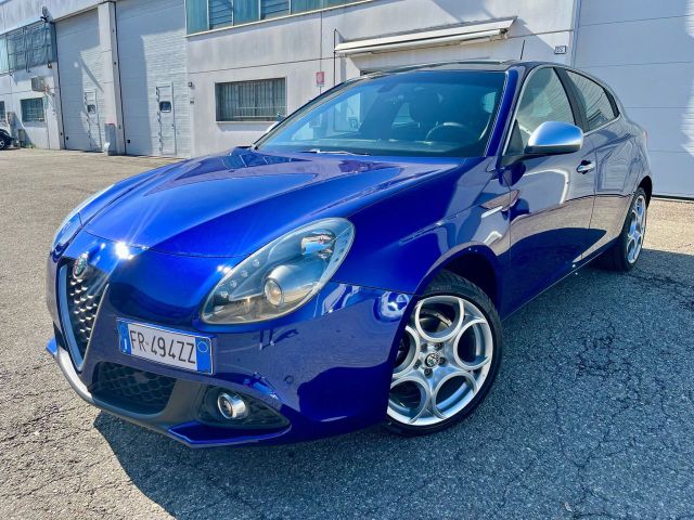 Alfa Romeo Giulietta 1.6 JTDm 100.000km 2018 par