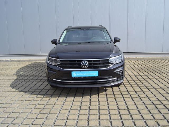 Tiguan 2.0 TDI Life AHK/LED/17-ZOLL/NAVI+VZE/BUS