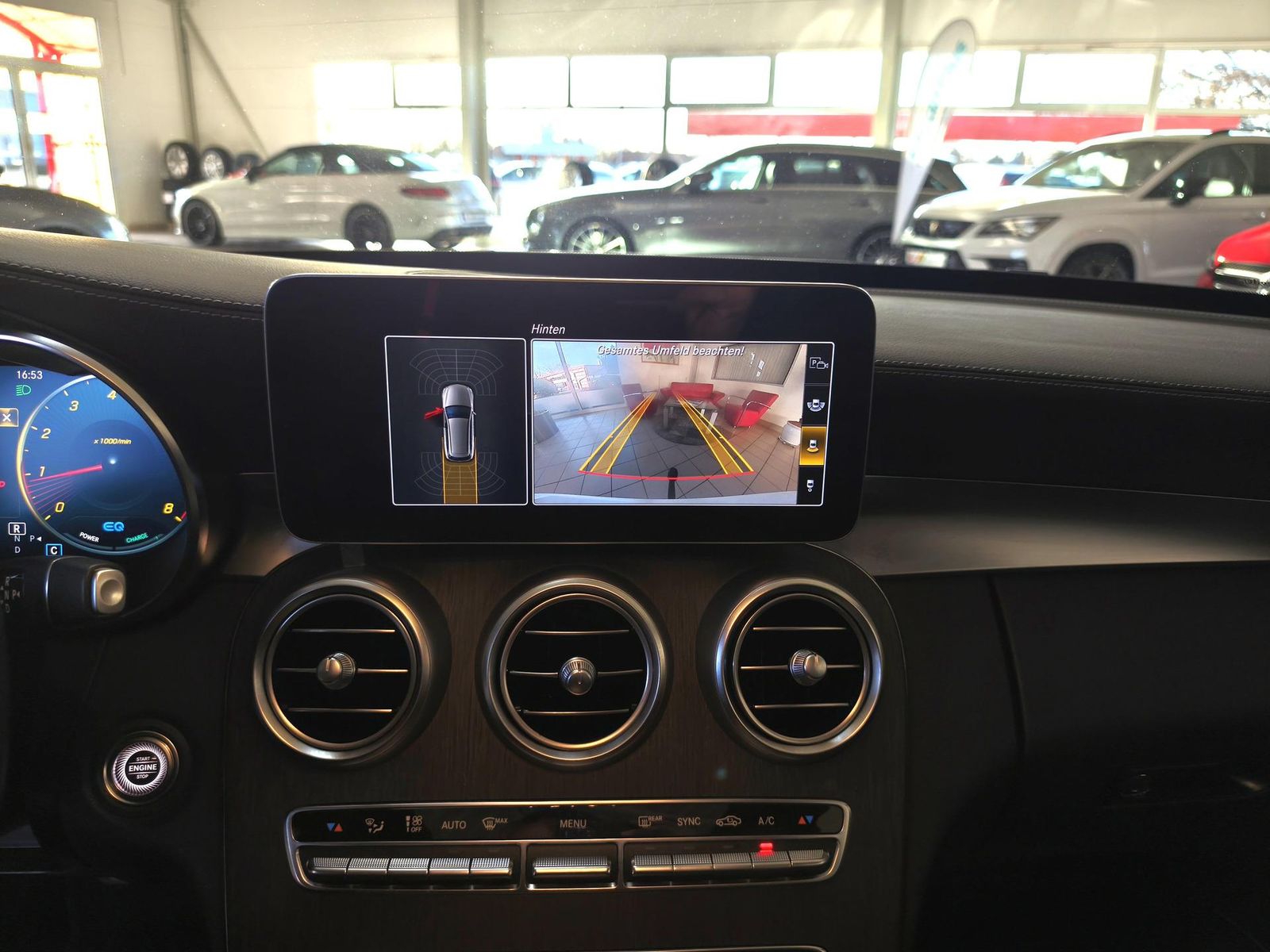 Fahrzeugabbildung Mercedes-Benz C 300 Kombi AMG/Night/HuD/Pano/Burmester/ACC/Ahk