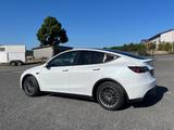 Tesla Model Y Hinterradantrieb RWD - Tesla: Geländewagen