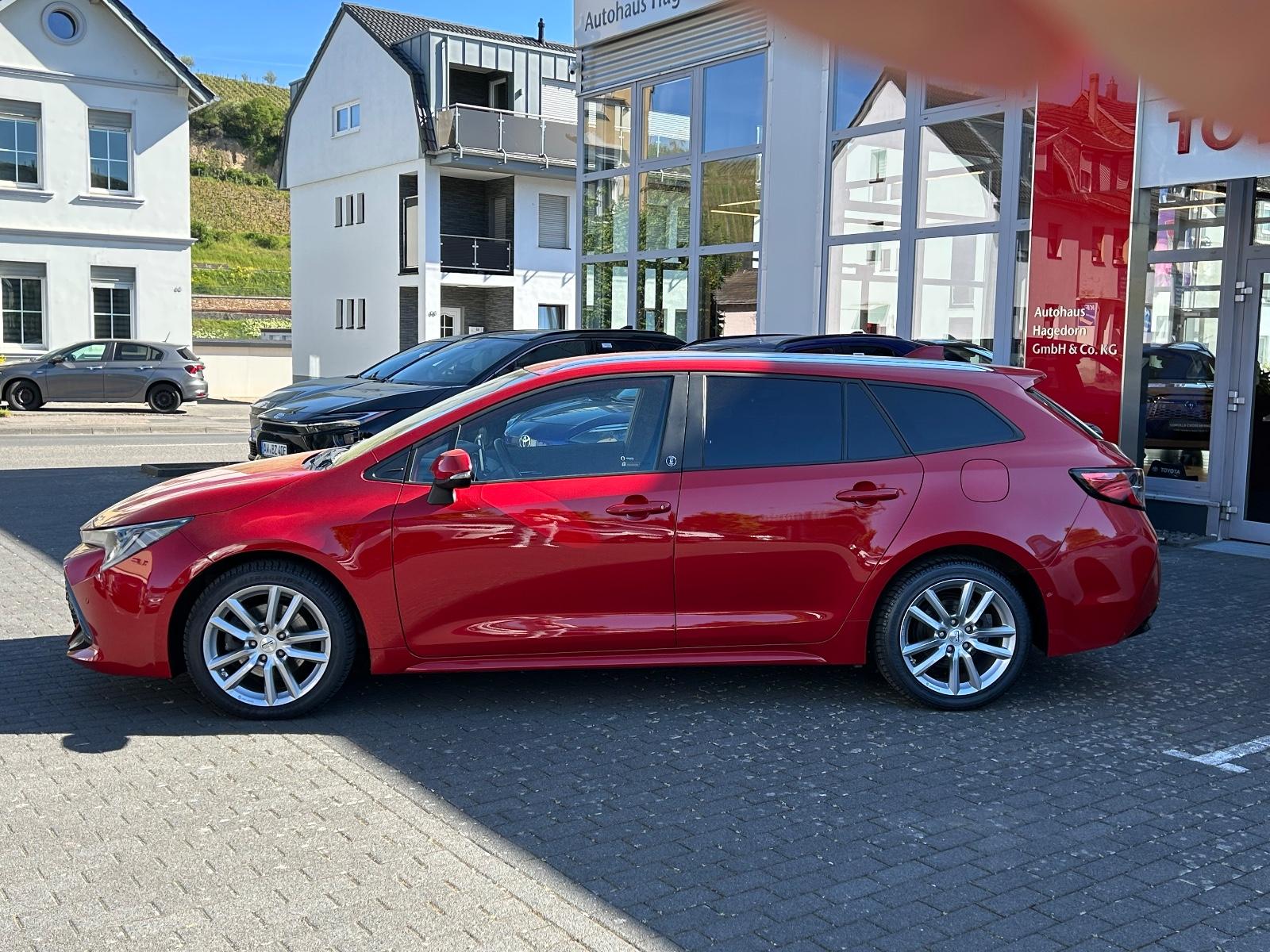 Toyota Corolla Touring Sports 2,0 Hyb. Team D Technik P