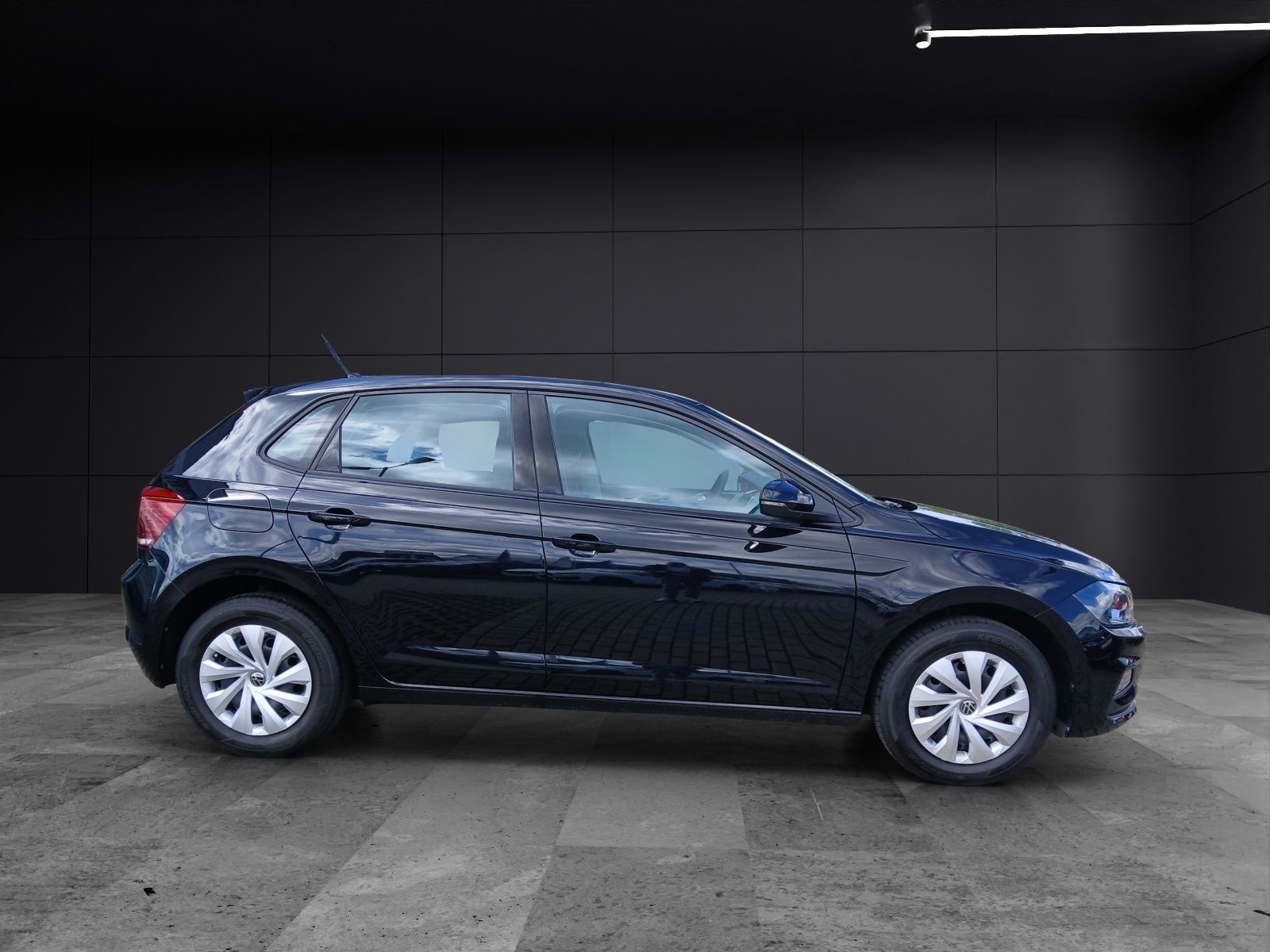 Fahrzeugabbildung Volkswagen Polo Comfortline 1.0 TSI Navi Klima PDC SH
