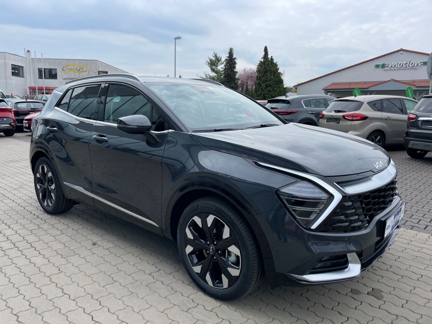 Fahrzeugabbildung Kia Sportage Plug-in Hybrid 4WD LED Klimasitze Kamer