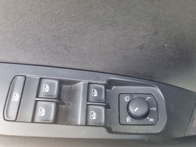 Fahrzeugabbildung SKODA Kodiaq 2.0 TDI DSG 4x4 SOLEIL NAVI AHK STANDH. L