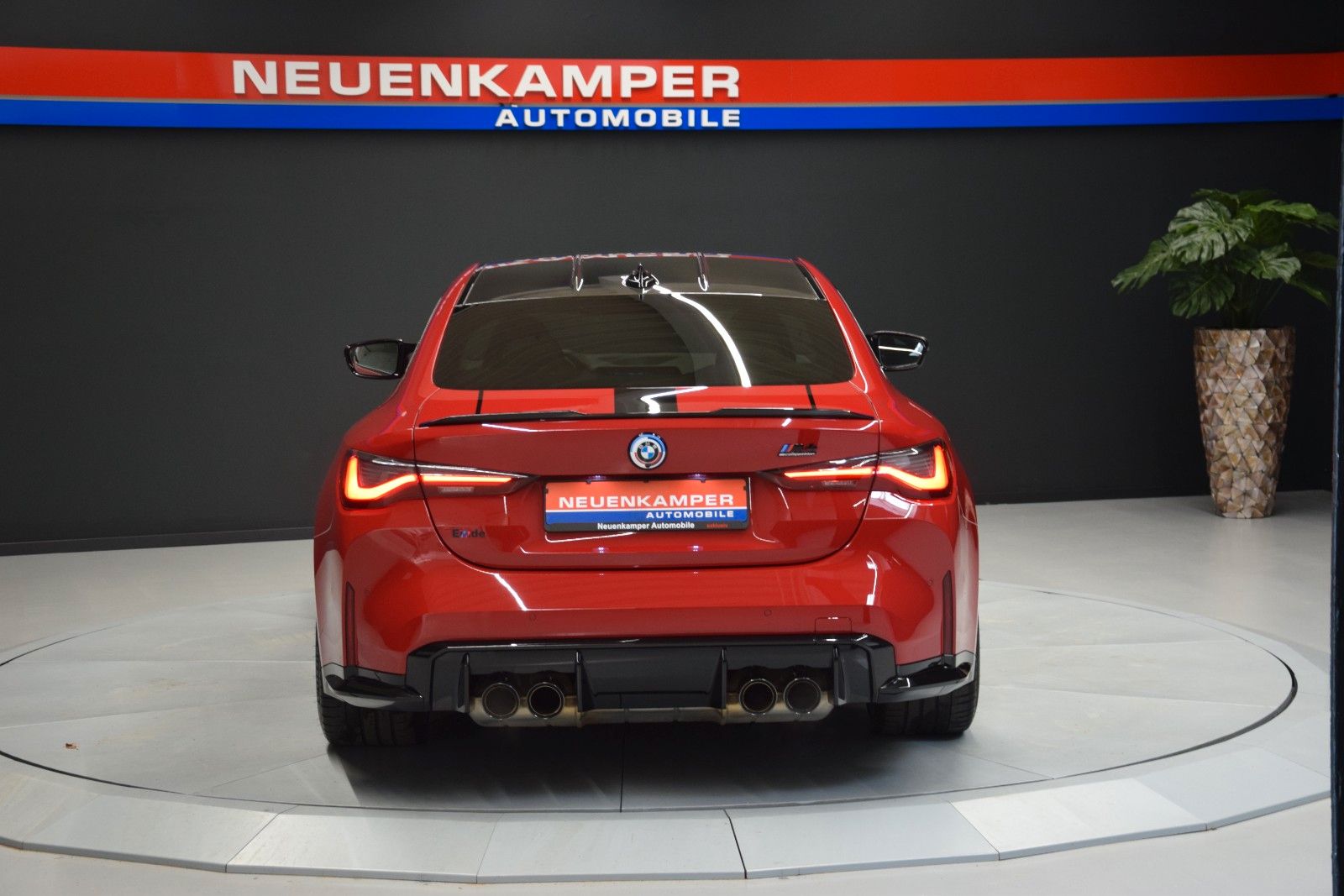 Fahrzeugabbildung BMW M4 Coupe xDrive Competition 50 Jahre Edition