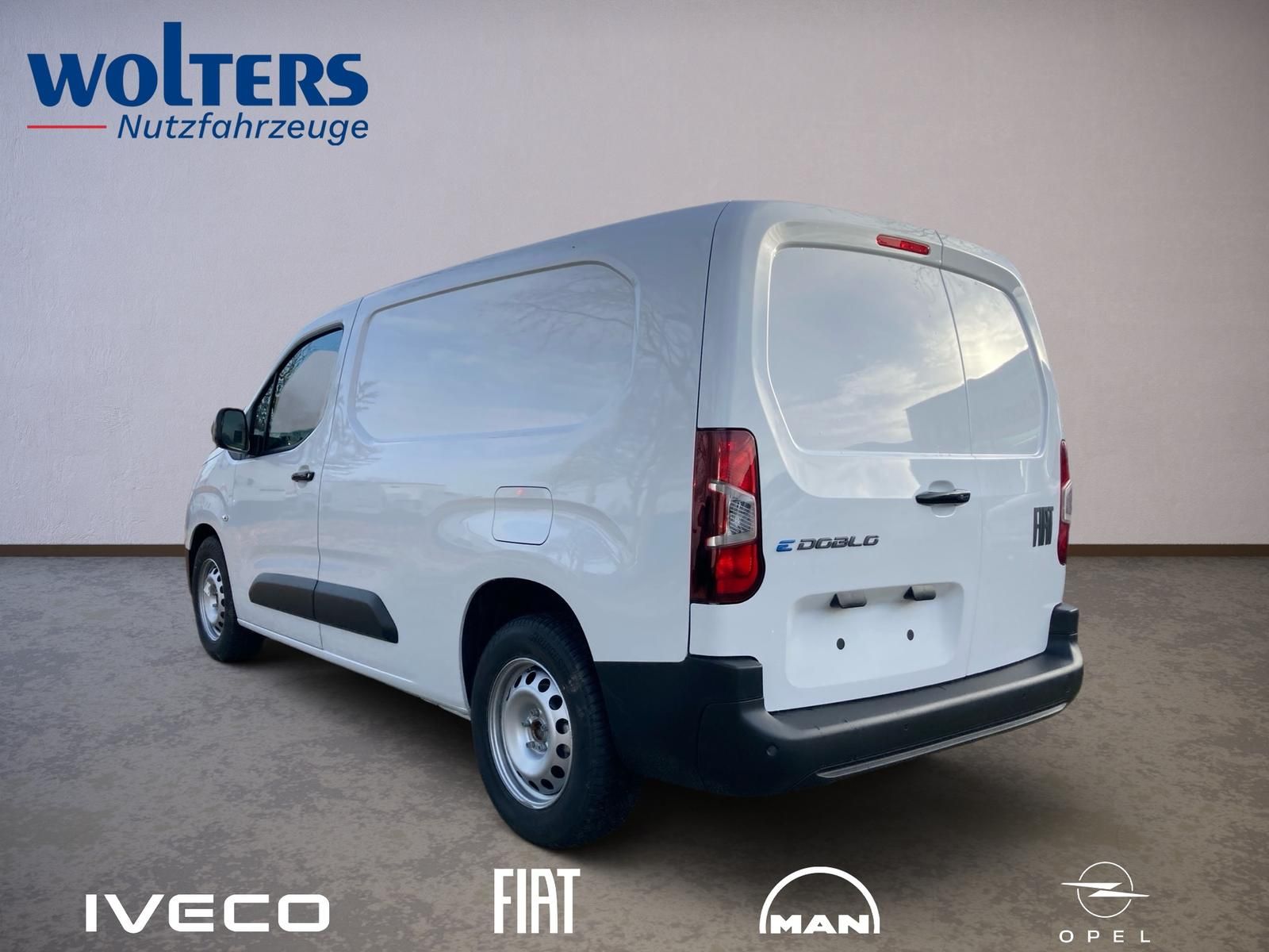 Fahrzeugabbildung Fiat e-Doblo L2 50 kwh 100 KW Kastenwagen