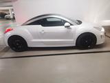 Peugeot RCZ 2.0 HDi FAP 165 